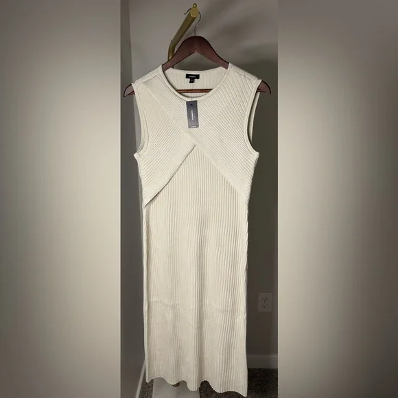 NWT! Express Ribbed Crew Neck Crossover Sleeveless Midi Sweater Dress - Picture 5 of 9